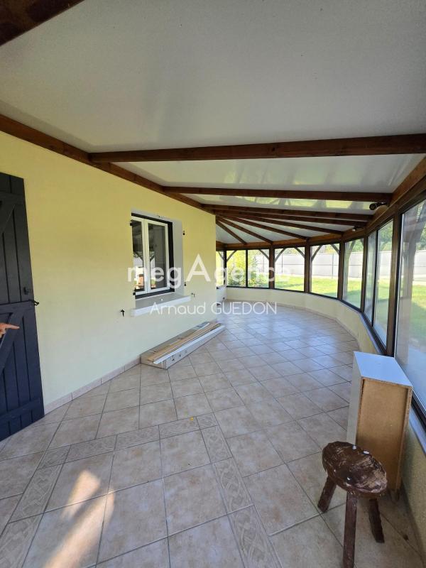 Maison - 205 m² - 9 pièces