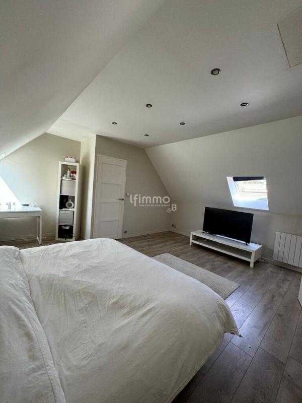 Maison - 101 m² - 5 pièces