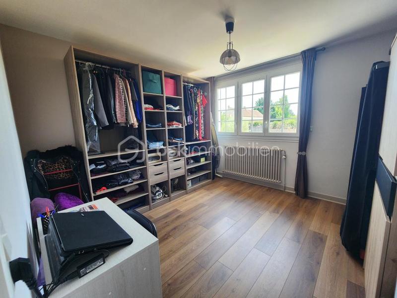 Maison traditionnelle - 138 m² - 5 pièces