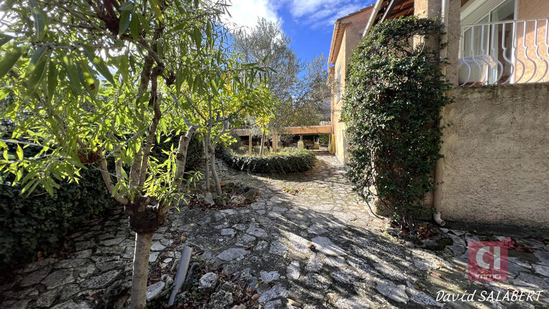 Maison - 86 m² - 4 pièces