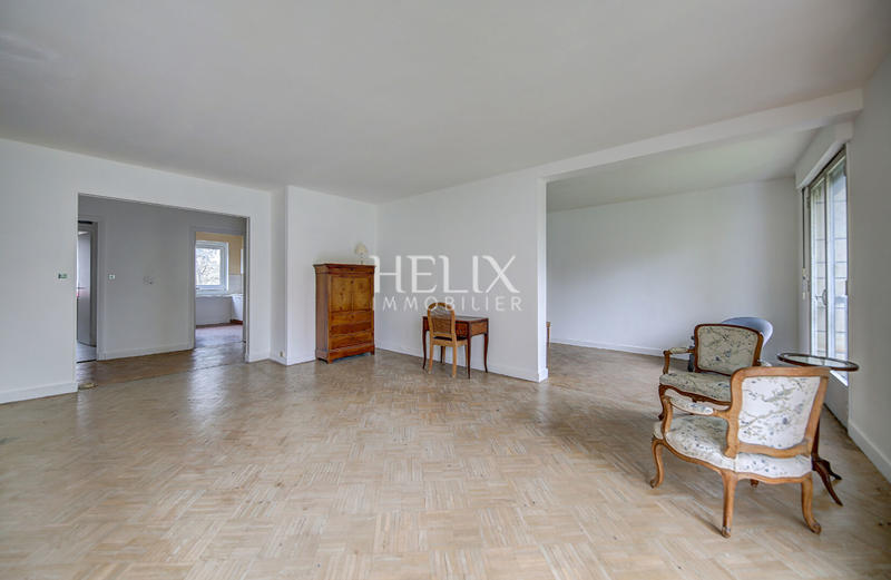 Appartement - 93 m² - 4 pièces