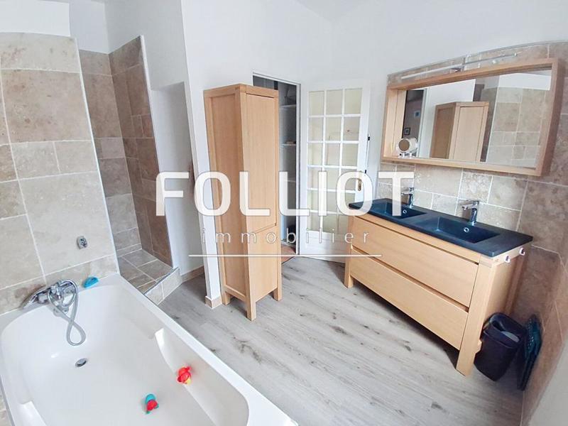 Appartement - 100 m² - 4 pièces