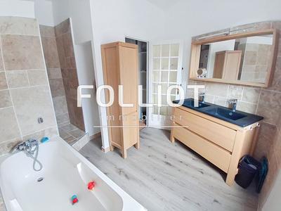 Appartement - 100 m² - 4 pièces