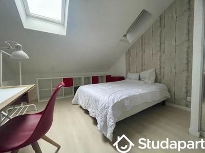 Appartement - 54 m² - 5 pièces