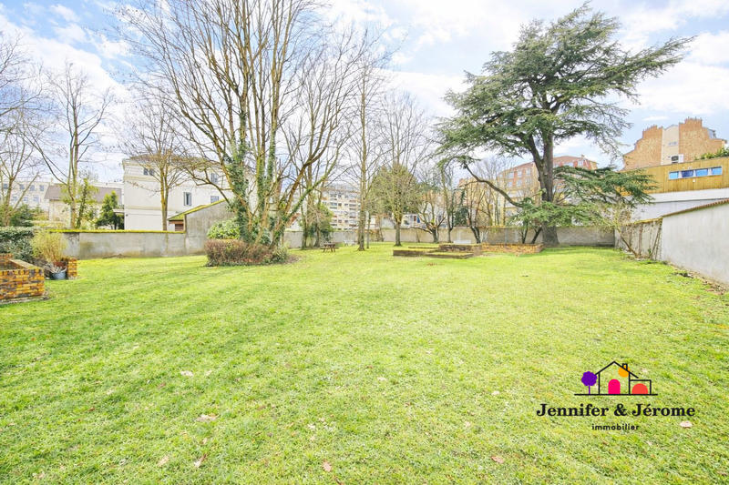 Appartement - 86 m² - 4 pièces