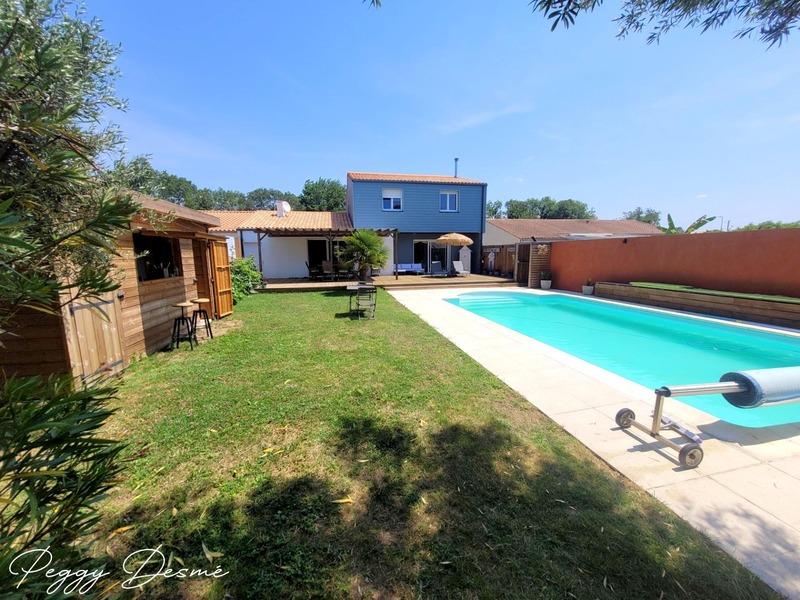 Villa - 170 m² - 6 pièces