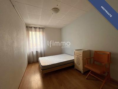 Appartement - 65 m² - 4 pièces