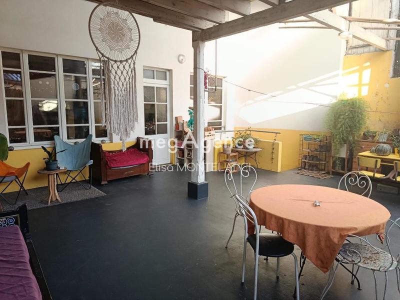 Maison de village - 255 m² - 8 pièces