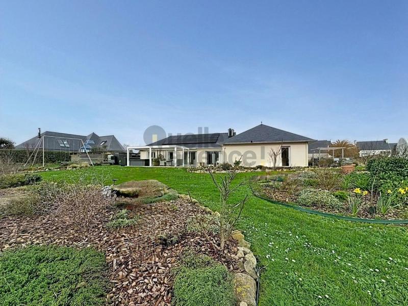 Maison - 164 m² - 7 pièces