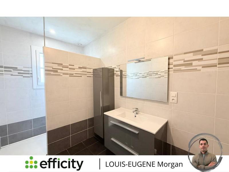 Maison - 99 m² - 5 pièces