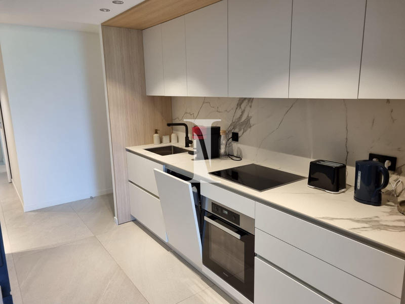 Appartement - 110 m² - 4 pièces