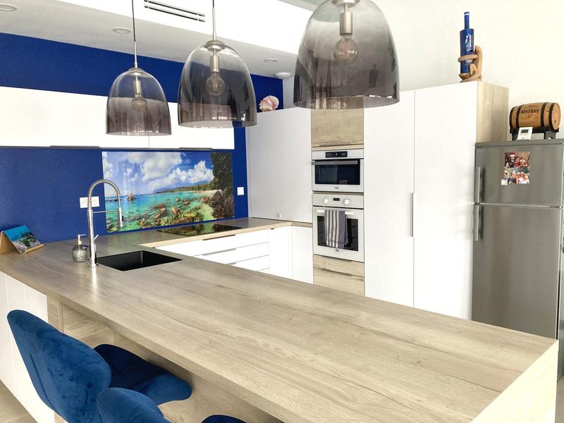 Maison contemporaine - 181 m² - 5 pièces