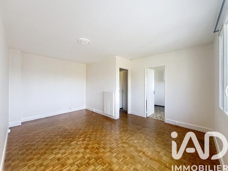 Studio - 30 m² - 1 pièce