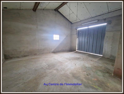 Local commercial - 228 m²