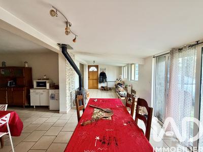 Maison - 88 m² - 4 pièces