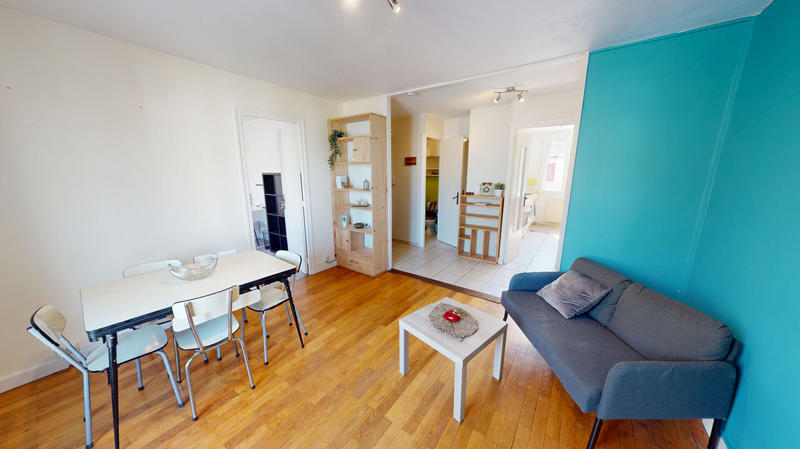 Appartement - 70 m² - 4 pièces