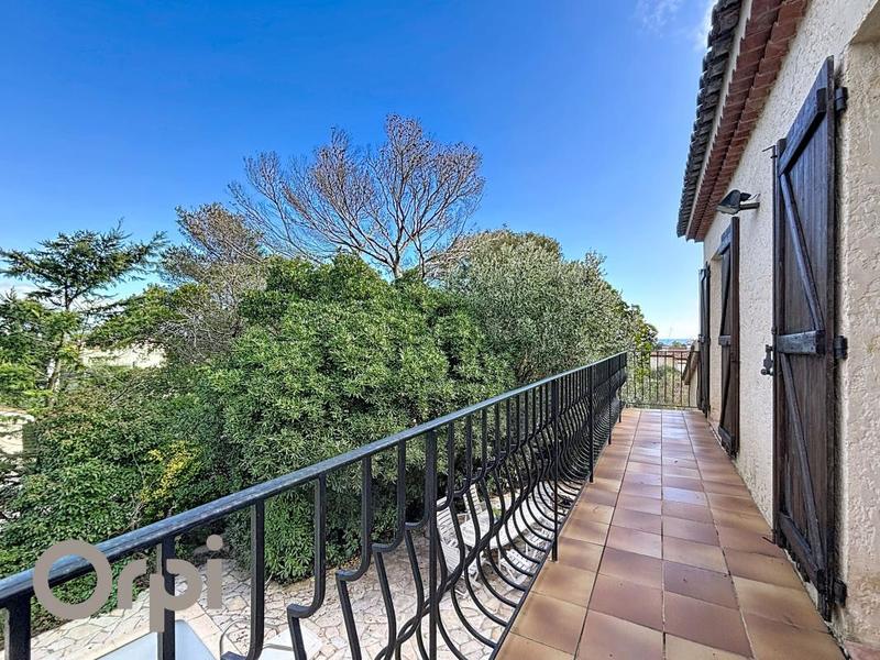 Villa - 163 m² - 5 pièces