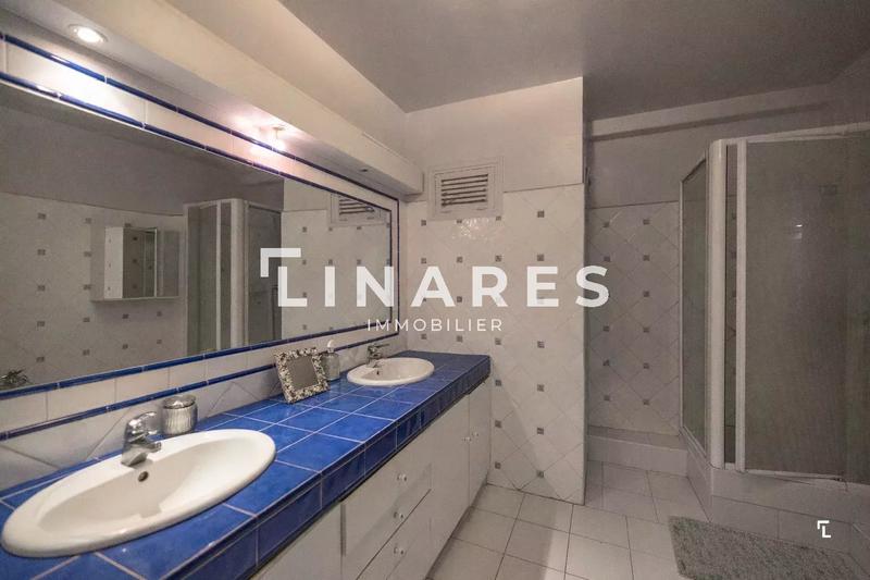 Appartement - 126 m² - 4 pièces