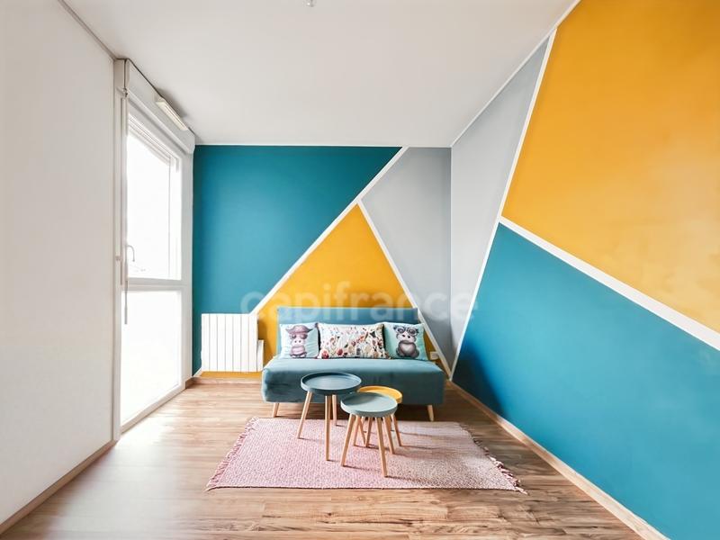 Appartement - 92 m² - 5 pièces