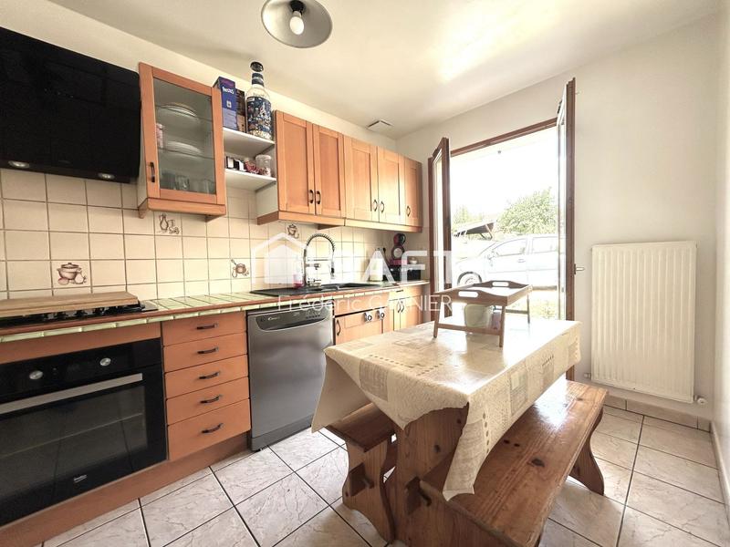 Maison - 100 m² - 6 pièces