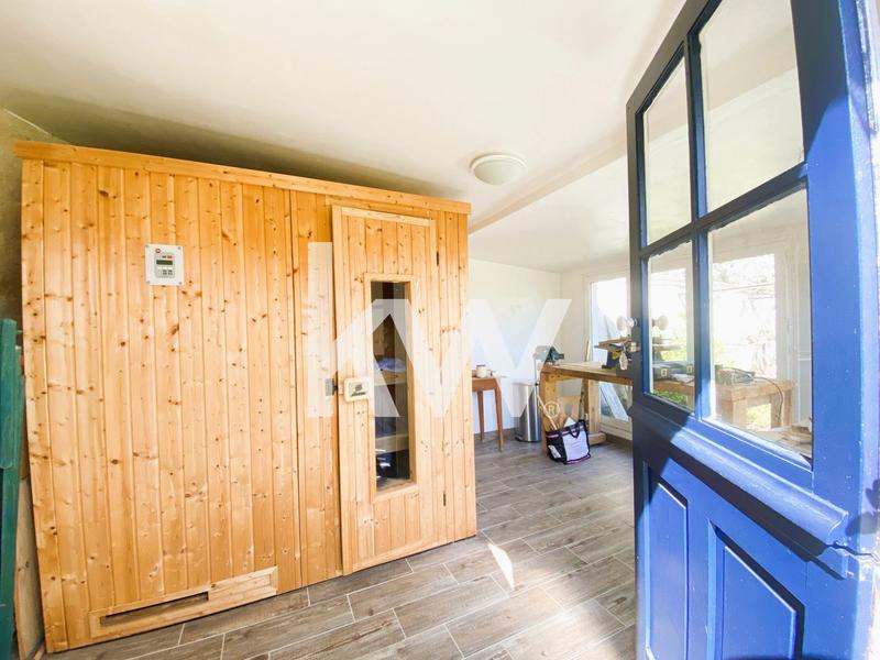 Maison - 191 m² - 7 pièces