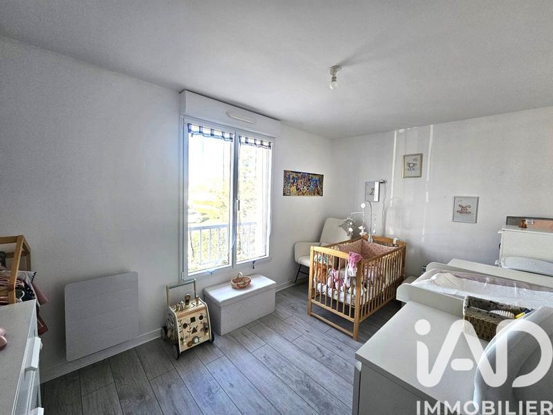 Maison - 94 m² - 5 pièces
