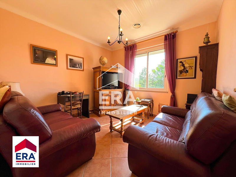 Maison - 145 m² - 7 pièces