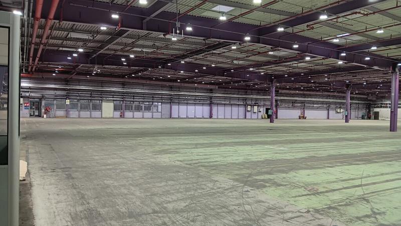 Fonds de commerce - Local d'activité / Entrepôt - 21 000 m²