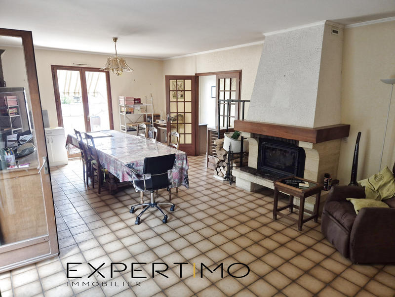 Maison - 93 m² - 4 pièces