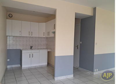 Appartement - 58 m² - 3 pièces