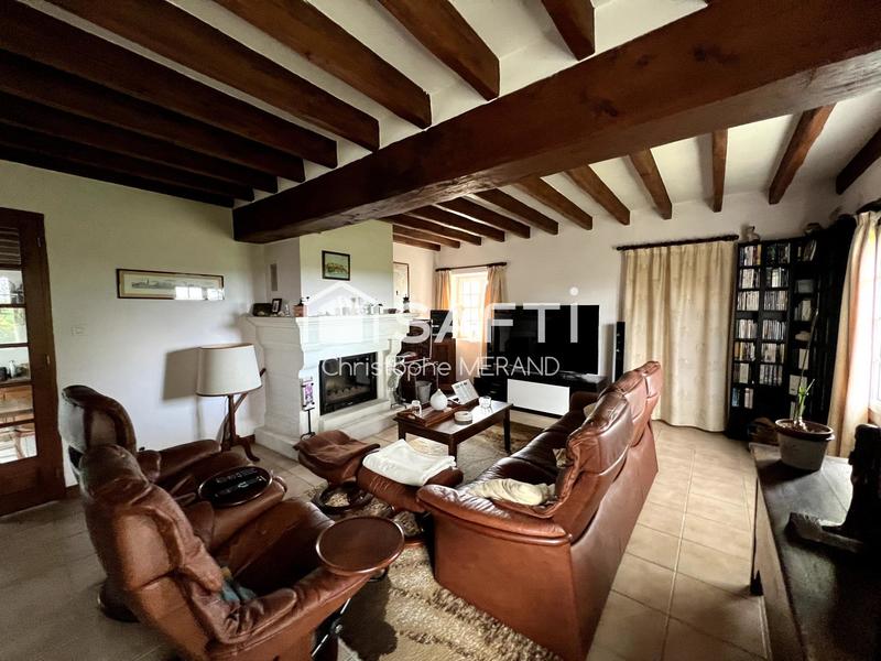 Maison - 154 m² - 10 pièces