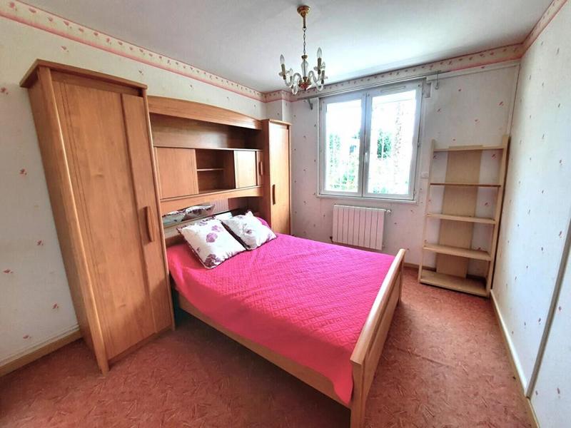 Maison - 93 m² - 5 pièces