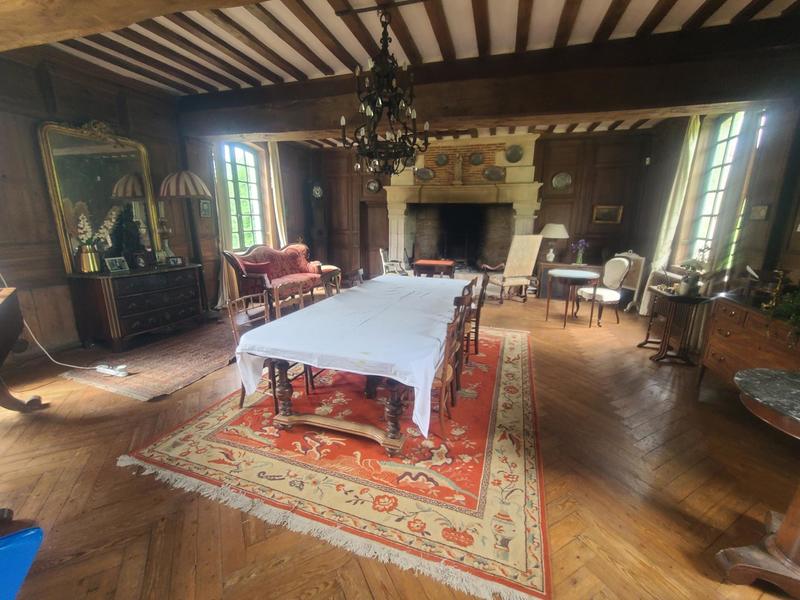 Propriété - 321 m² - 9 pièces