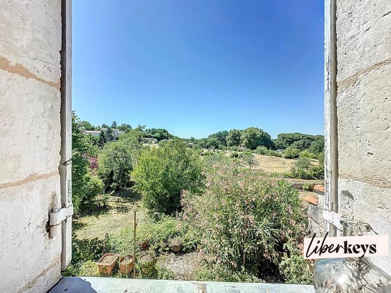 Maison de village - 200 m² - 8 pièces