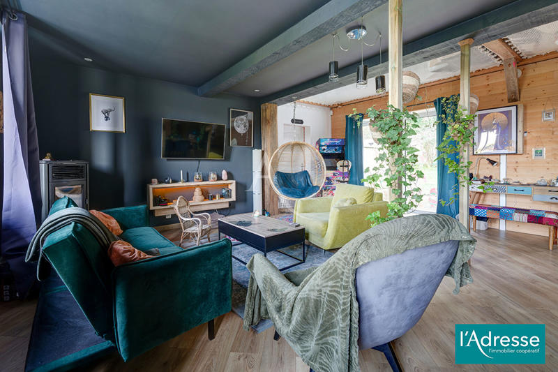 Maison - 186 m² - 7 pièces