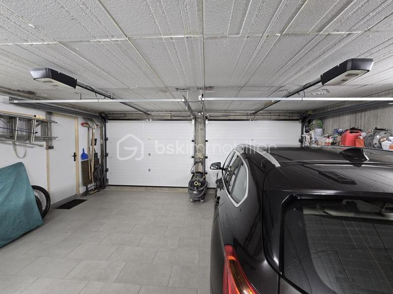 Châlet - 220 m² - 9 pièces