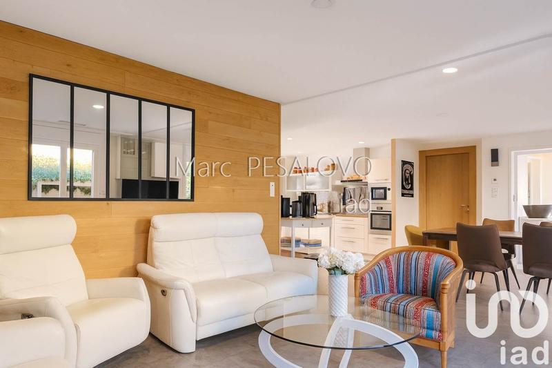 Maison - 115 m² - 6 pièces