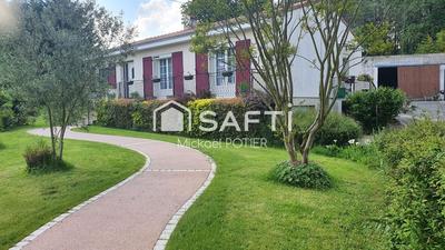 Maison - 108 m² - 6 pièces