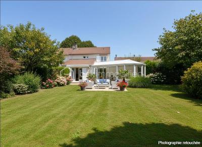 Maison - 130 m² - 6 pièces