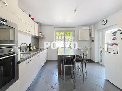 Maison - 160 m² - 8 pièces