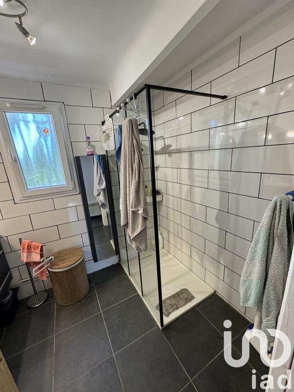 Maison - 98 m² - 4 pièces