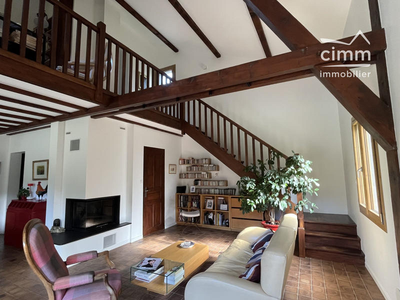 Maison - 157 m² - 6 pièces