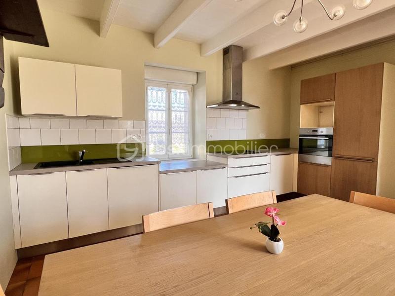 Maison de bourg - 118 m² - 4 pièces