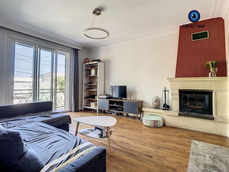 Maison traditionnelle - 103 m² - 5 pièces