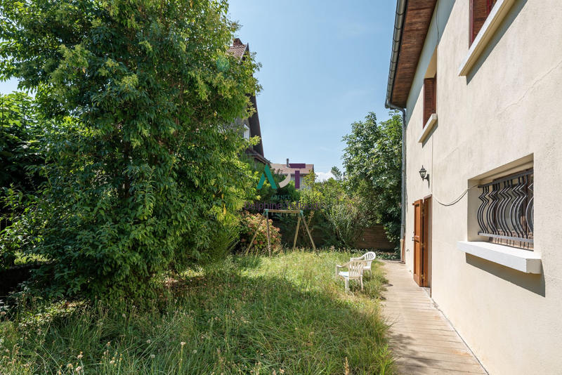 Maison - 146 m² - 6 pièces