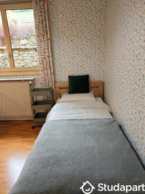 Chambre - 10 m² - 1 pièce