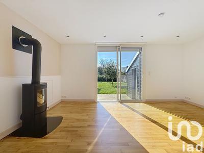 Maison - 96 m² - 5 pièces