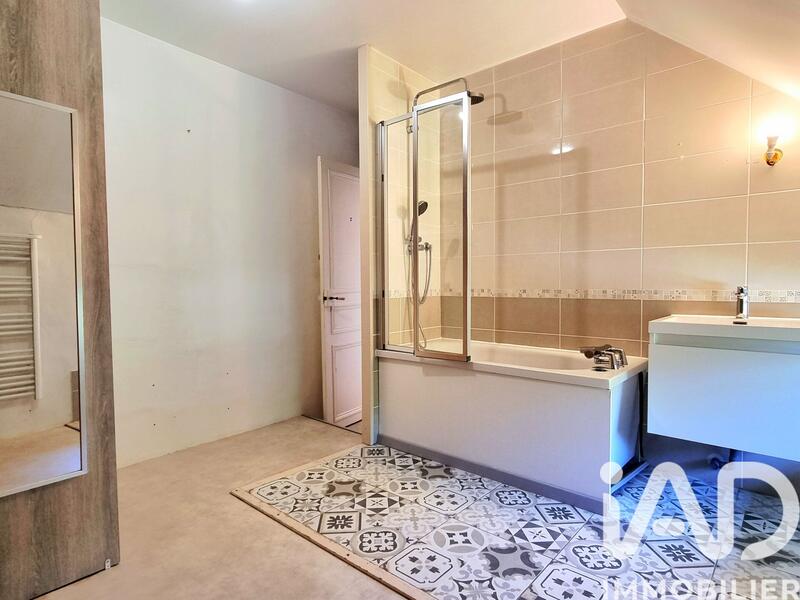 Maison de village - 176 m² - 7 pièces