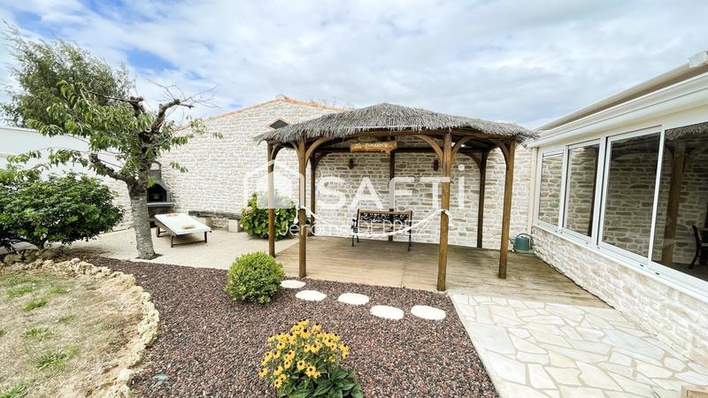 Maison - 92 m² - 4 pièces