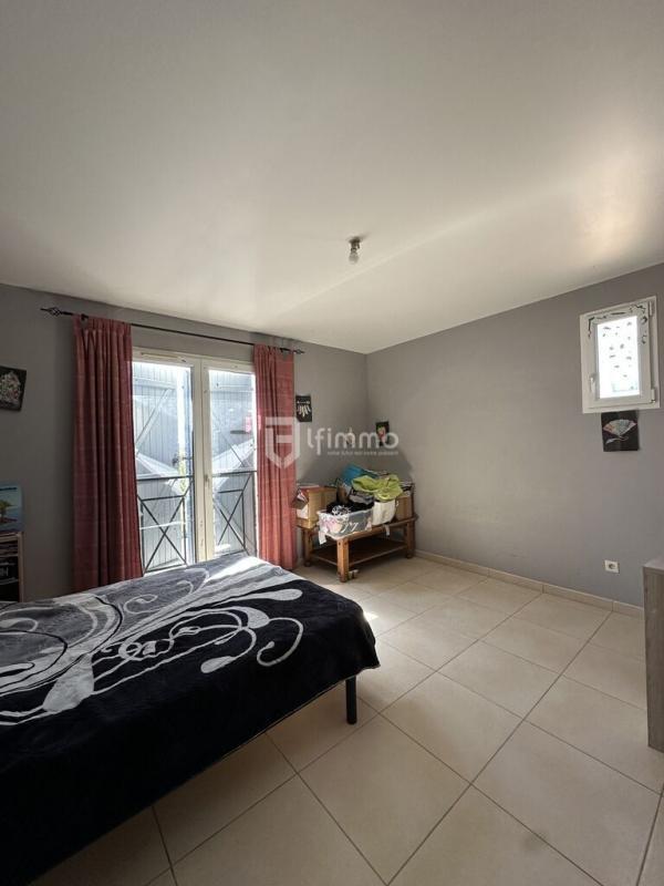 Maison - 166 m² - 4 pièces